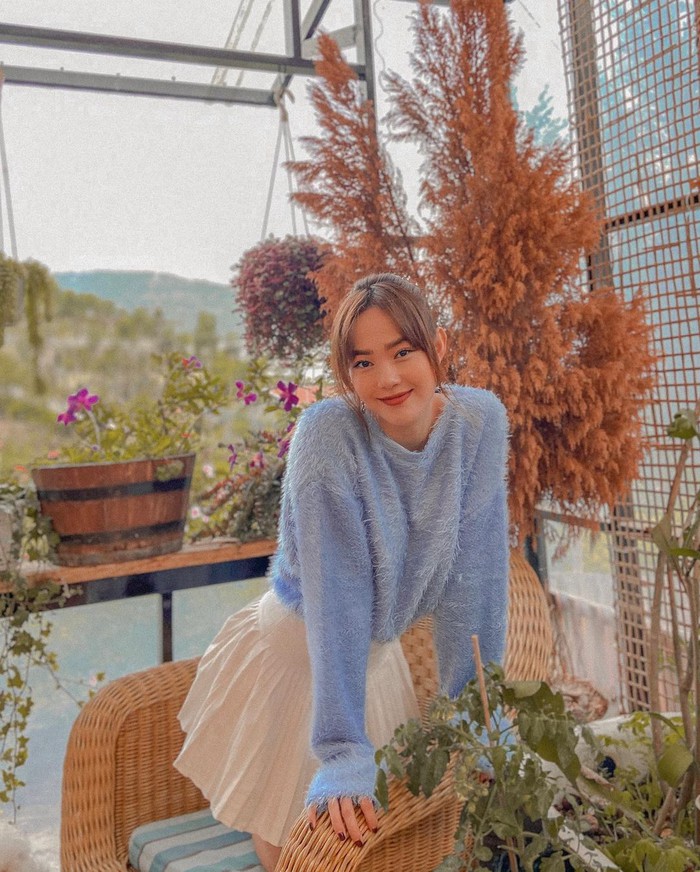 Ngắm style đi Đà Lạt của mỹ nhân Vbiz là ra được 12 set đồ cực “tây”, đủ để giúp phong cách Thu/Đông của bạn lên đời - Ảnh 12. Ngắm style đi Đà Lạt của mỹ nhân Vbiz là ra được 12 set đồ cực “tây”, đủ để giúp phong cách Thu/Đông của bạn lên đời - Ảnh 12.