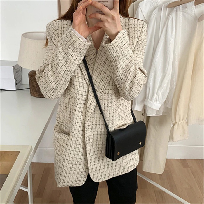Phối màu be cho trang phục mùa đông dễ dàng nếu bạn biết được 4 cách sau đây - Ảnh 3. Phối màu be cho trang phục mùa đông dễ dàng nếu bạn biết được 4 cách sau đây - Ảnh 3.