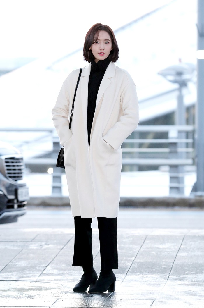 Style công sở của Yoona từ phim ra ngoài đời đều chuẩn đẹp và thanh lịch, lại đơn giản ai cũng áp dụng được - Ảnh 6. Style công sở của Yoona từ phim ra ngoài đời đều chuẩn đẹp và thanh lịch, lại đơn giản ai cũng áp dụng được - Ảnh 6.