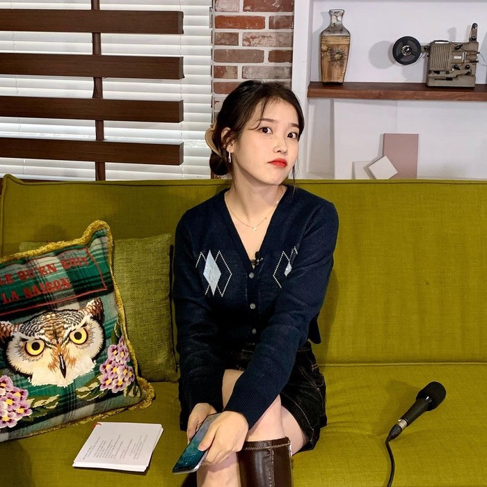 11 cách diện chân váy ngắn sang chảnh của sao Hàn 1336980952084654709525222797256035150347893n 1642922238993368512757 - 11 cách diện chân váy ngắn sang chảnh của sao Hàn