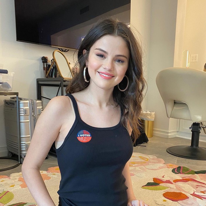 Những kiểu tóc gây bão của Selena Gomez