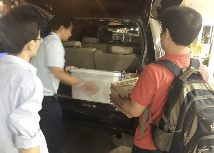 Đội phản ứng nhanh Phòng chống dịch Covid-19 của Bệnh viện Chợ Rẫy lên đường ứng cứu tỉnh Bình Thuận trong đêm - Ảnh 1.