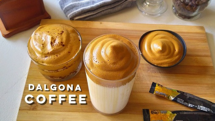 Dalgona coffee - món đồ uống sinh ra từ mùa dịch đang khiến chị em 