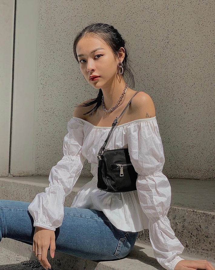 Độ sexy thì có thể ngang ngửa nhưng xét về độ chịu chi khi vung gần 7 tỷ mua phụ kiện thì Ngọc Trinh chặt đẹp Jun Vũ - Ảnh 7.