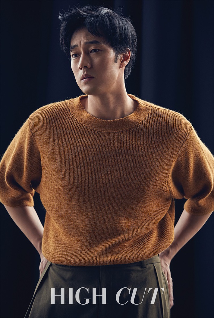 Bất ngờ với danh sách 20 tài tử Hàn đẹp trai nhất mọi thời đại: Song Joong Ki vượt mặt Hyun Bin, gây tranh cãi nhất là vị trí số 1  - Ảnh 14.