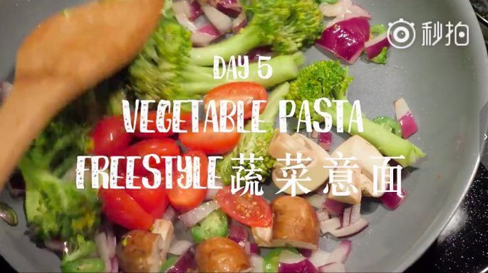 Nàng Vlogger xứ Trung chia sẻ thực đơn ăn tối cho cả tuần, giúp cô giảm gần 18kg khiến ai cũng phải trầm trồ - Ảnh 26.