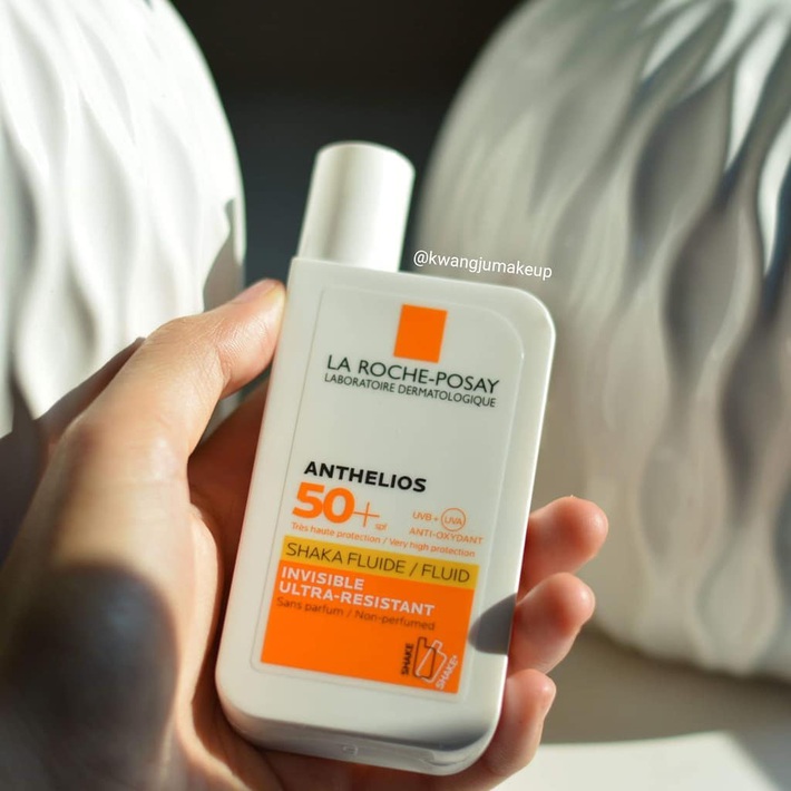 Kinh qua nhiều kem chống nắng nhưng tôi chỉ ưng em này nhất vì giá phải chăng mà xịn sò, làm da mịn mướt và đẹp lên trông thấy - Ảnh 1.