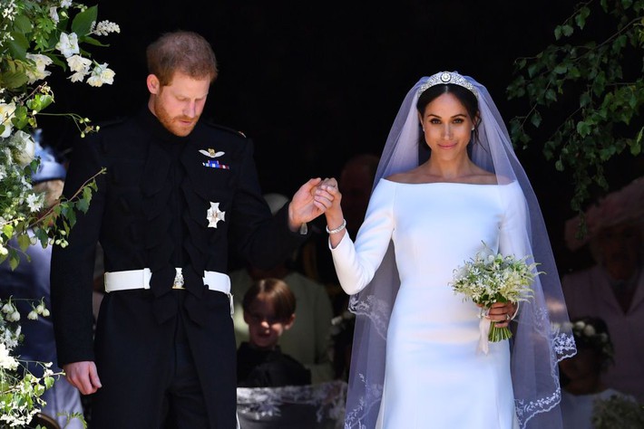 Tiết lộ mới gây sốc: Meghan Markle bắt đầu rạn nứt với gia đình nhà chồng chỉ 4 ngày sau hôn lễ cổ tích với nguyên nhân không ai ngờ - Ảnh 1.