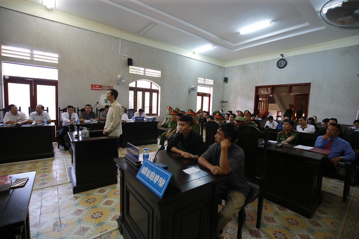 Tiếp tục xét xử vụ nữ sinh giao gà ở Điện Biên: Các bị cáo gửi đơn kháng cáo, xin giảm nhẹ hình phạt để được sống - Ảnh 2.