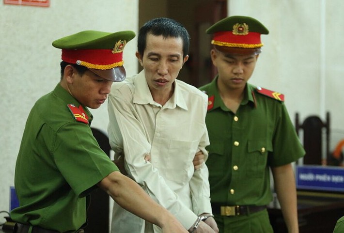 Đang xử phúc thẩm 9 bị cáo vụ sát hại nữ sinh giao gà ở Điện Biên - Ảnh 1.