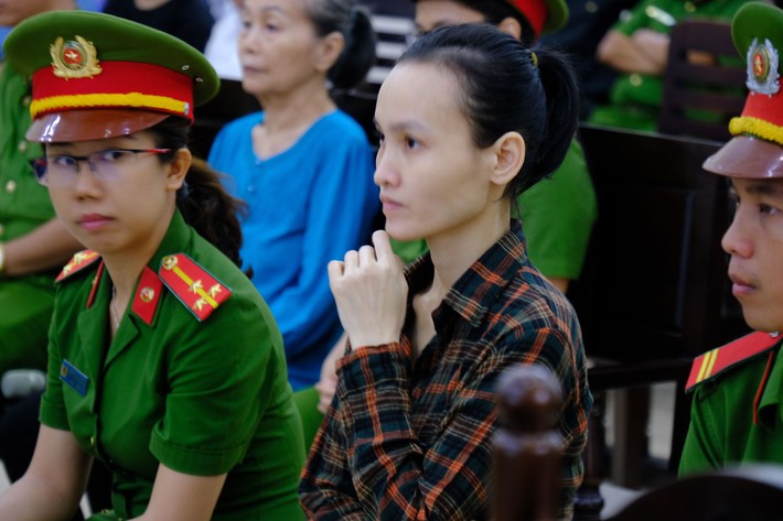 Đồng phạm trong vụ giết người, giấu xác ở Bình Dương: “Tôi đồng ý bị truy tố tội giết người theo sư phụ