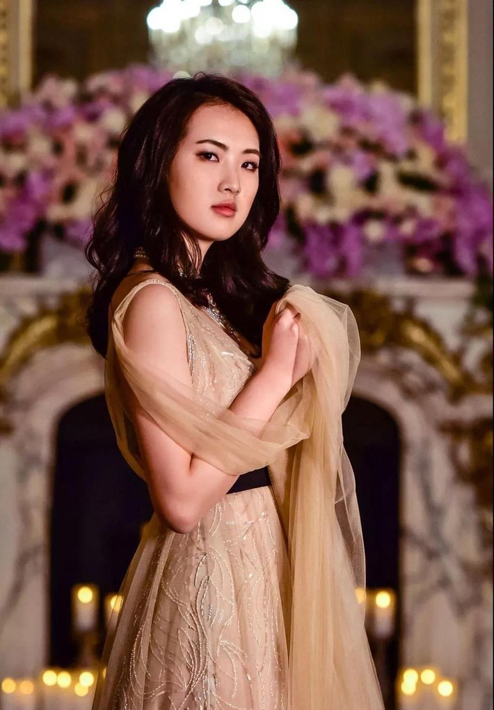 Annabel Yao: Ái nữ của ông trùm Huawei đã từng từ chối trở thành con dâu Vua sòng bài Macau, nhường 