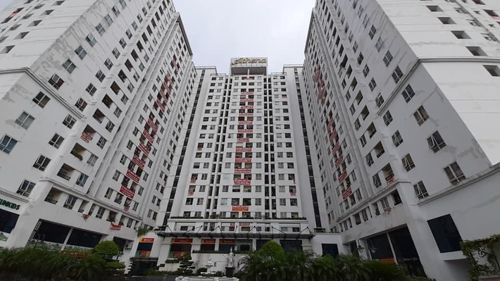 Hà Nội: Thang máy chung cư rơi tự do khiến hàng trăm cư dân 