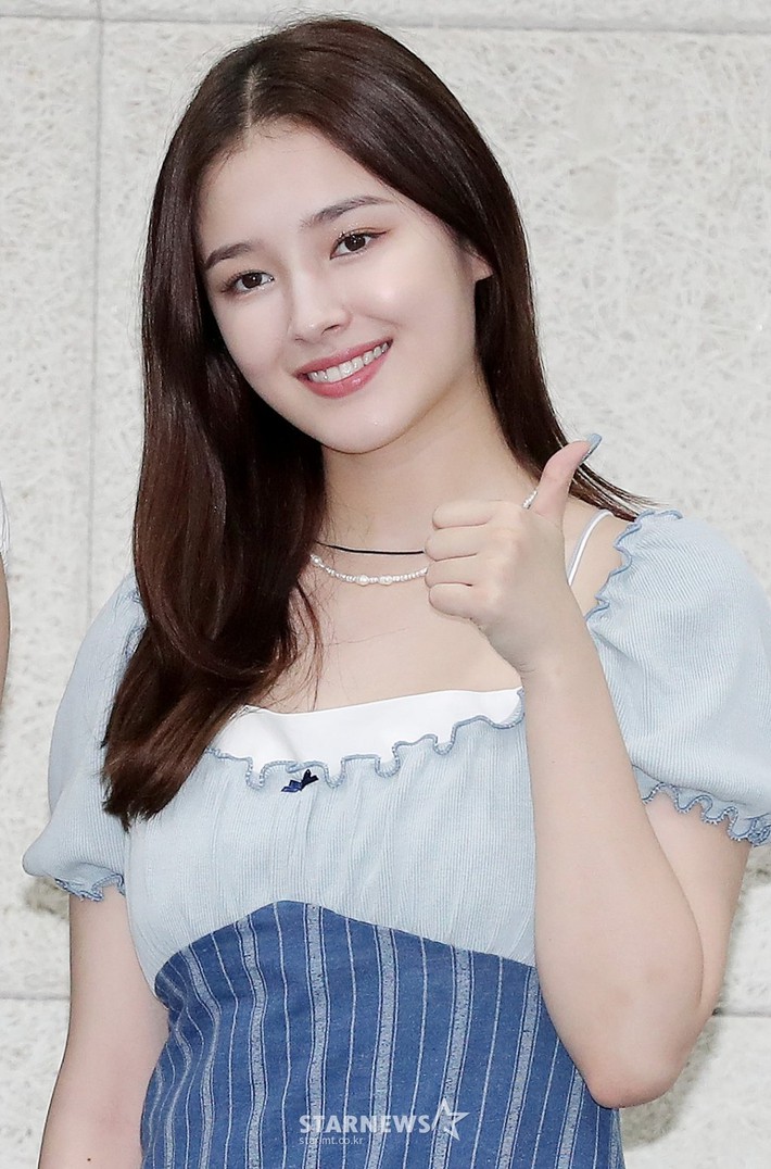 Nancy (MOMOLAND) tiếp tục gây thất vọng bởi chiếc bụng bia to tướng, cũng may nhan sắc gỡ gạc lại phần nào - Ảnh 6.