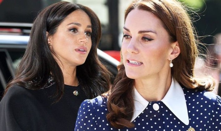 Mối thù hoàng gia: Meghan Markle làm náo loạn cung điện, gây hấn với nhân viên của Công nương Kate vì mình chỉ là 