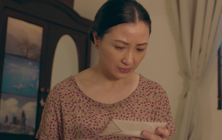 Gạo nếp gạo tẻ 2: Hé lộ lý do Bảo Trâm (Lê Khánh) nổi giận dọa từ mặt chỉ vì em gái âm thầm đi tìm cha mẹ ruột - Ảnh 2.