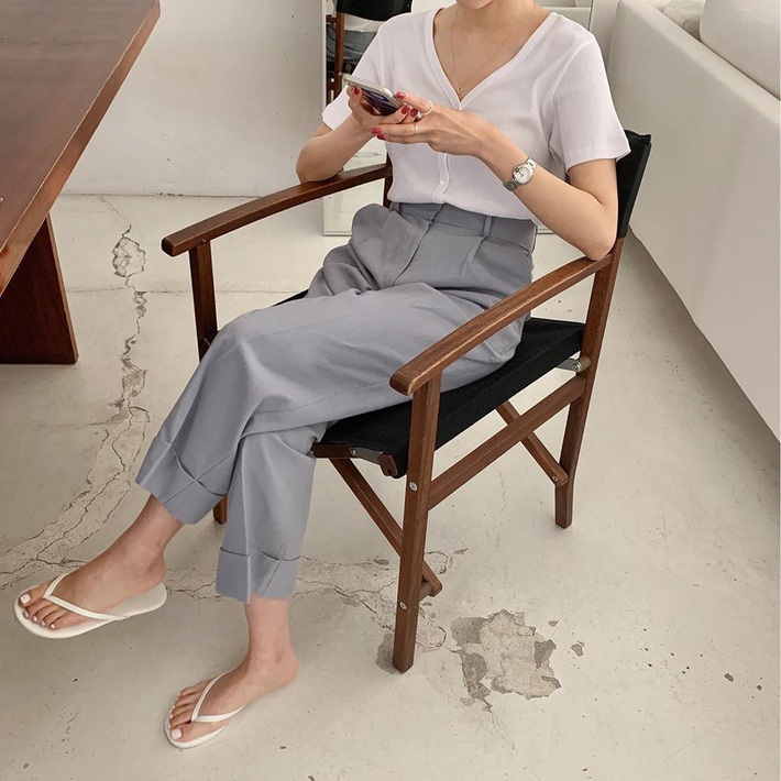 Mix quần âu ống rộng với loạt kiểu áo sau, cô gái nào cũng được khen style xinh, dáng đẹp - Ảnh 2. Mix quần âu ống rộng với loạt kiểu áo sau, cô gái nào cũng được khen style xinh, dáng đẹp - Ảnh 2.