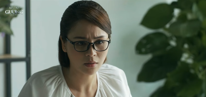 Mặt nạ gương tập 2: Lương Thu Trang nghi ngờ bố giết người phi tang xác - Ảnh 3.
