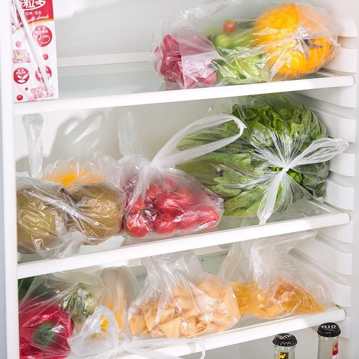 Yên tâm đựng thực phẩm trong túi ni lông rồi ném tủ lạnh bảo quản, chuyên gia chỉ rõ một sai lầm khiến đồ ăn mất chất, có khả năng gây ung thư - Ảnh 4.