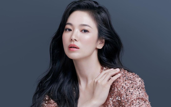 Rò rỉ tin đồn Song Hye Kyo chỉ là kẻ thế vai cho một sao nữ trong phim mới - Ảnh 2.