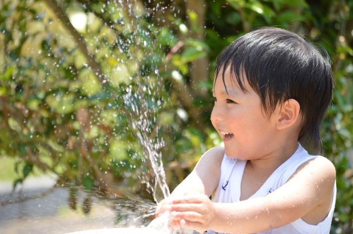 Đại học Stanford chỉ ra 5 cách ít tốn kém nhưng mang lại hiệu quả cao giúp phát triển trí não trẻ - Ảnh 1.