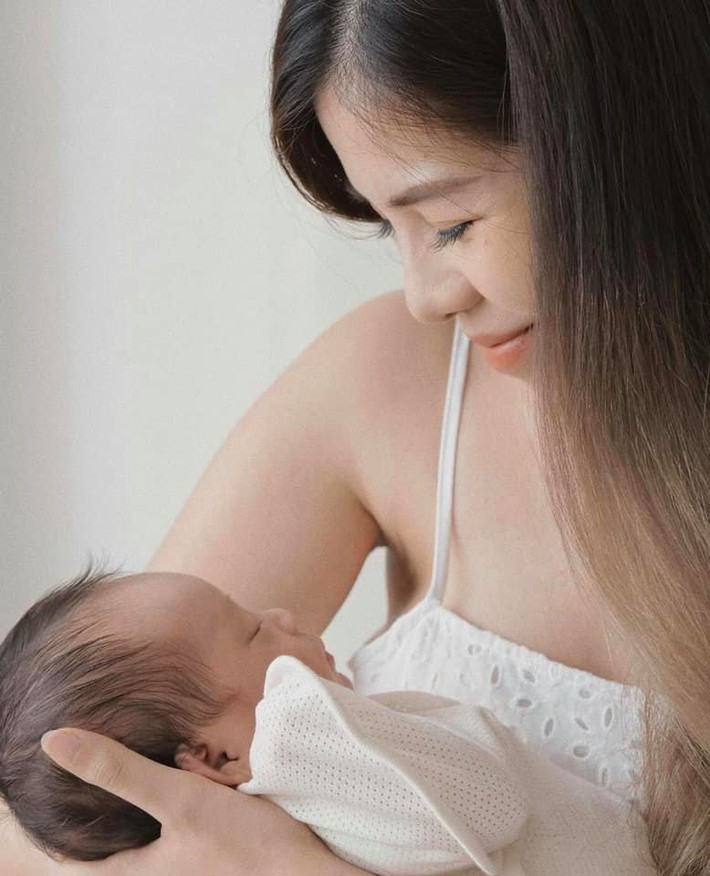 Điểm danh 18 em bé ''trâu vàng'' của showbiz Việt, dàn ''thế lực nhí'' hot hit trong tương lai - Ảnh 14.