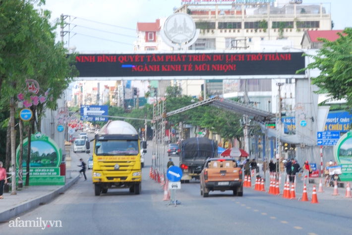 Ninh Bình vẫn giữ nguyên chốt  để đảm bảo công tác phòng chống dịch hiệu quả (Ảnh Minh Ngọc)