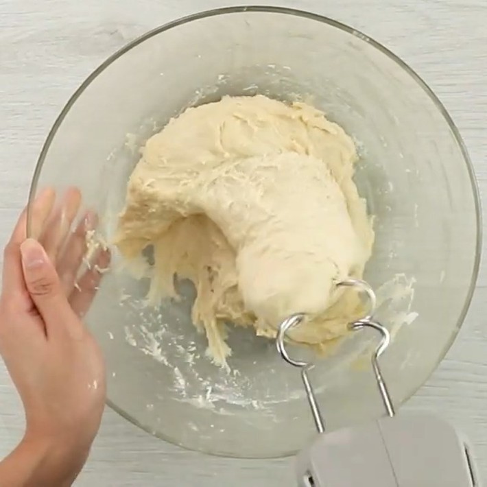 Mách chị em cách làm bánh táo 