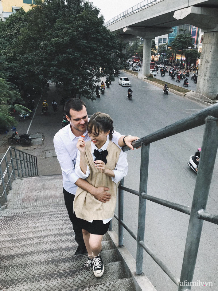 Một mình vượt 8000km, cô gái Việt đến Hungary chung sống với bạn trai hơn 19 tuổi: Bước ngoặt xảy đến sau 1 tháng quen nhau và “tờ sớ” chỉ dẫn của anh chàng ngoại quốc! - Ảnh 6.