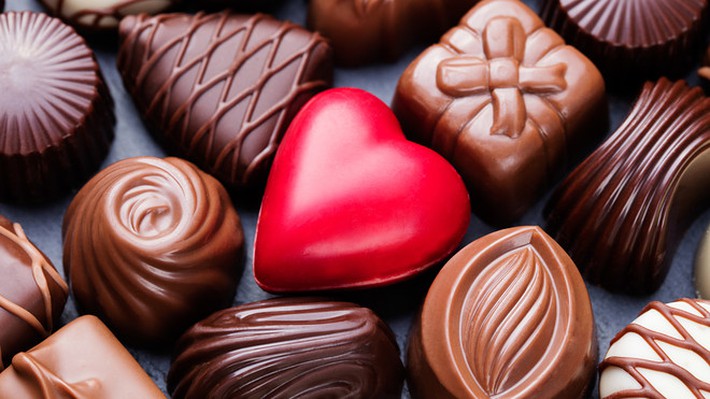 Valentine rơi vào nghỉ Tết: Trao nhau sô cô la thì đúng rồi nhưng khi ăn cần ghi nhớ 5 điều quan trọng - Ảnh 5.