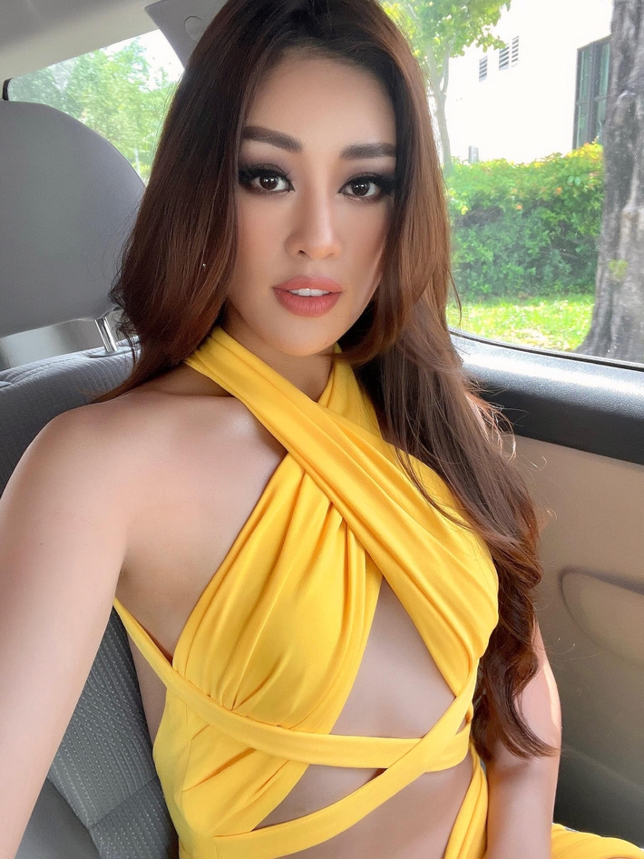 Khánh Vân cập nhật tình hình tại Mỹ dự Miss Universe 2020:  Từ thần thái đến body 