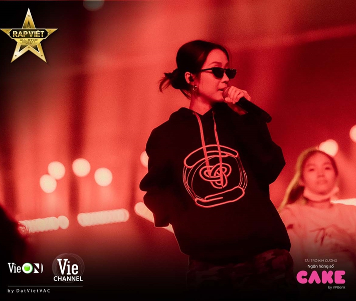 Hậu trường chưa từng công bố của Rap Việt All-Star: Suboi siêu chất trước khi chia tay chương trình - Ảnh 2.