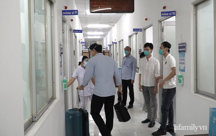 Đội phản ứng nhanh Bệnh viện Chợ Rẫy trở về từ tâm dịch Bắc Giang, tiếp tục chống COVID-19 tại TP.HCM - Ảnh 3.