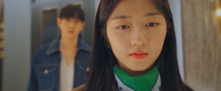 Cuộc chiến thượng lưu 3: Lộ cảnh bị cắt, Seok Hoon - Ro Na suýt có nụ hôn đầu, còn muốn đưa nhau đi trốn vì sợ Ju Dan Tae - Ảnh 2.