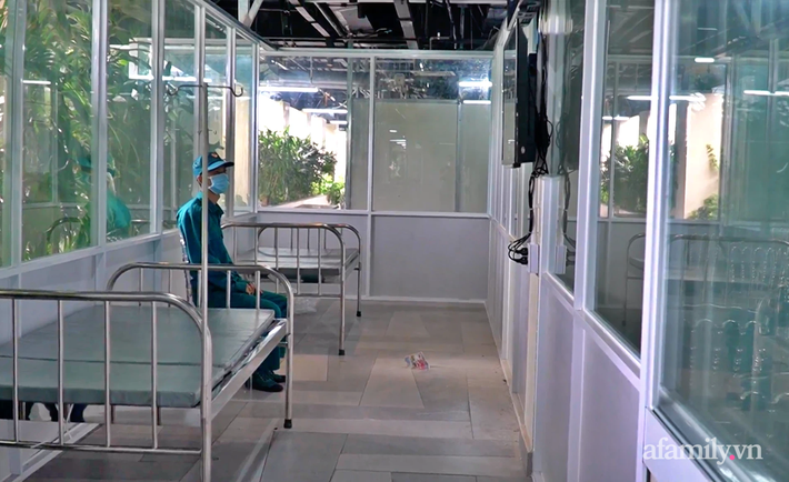 Cận cảnh phòng điều trị của Bệnh viện dã chiến số 5 tại Thuận Kiều Plaza vừa chính thức tiếp nhận F0 - Ảnh 7.