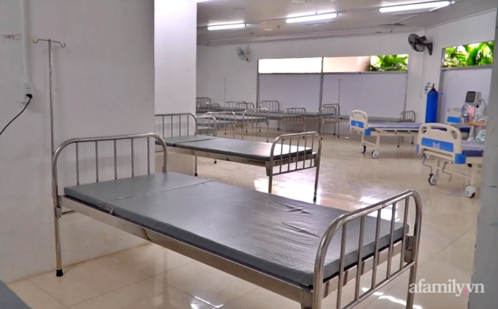 Cận cảnh phòng điều trị của Bệnh viện dã chiến số 5 tại Thuận Kiều Plaza vừa chính thức tiếp nhận F0 - Ảnh 2.
