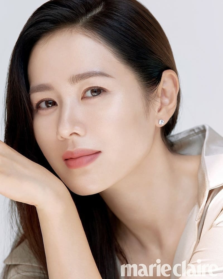 Son Ye Jin lộ gương mặt đơ và thiếu tự nhiên nhưng chỉ một khoảnh khắc này đã cứu vớt tất cả - Ảnh 5.