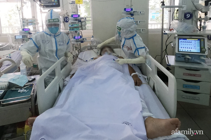 NÓNG: Bộ Y tế điều 3 bệnh viện tuyến trung ương ở Hà Nội, Huế thiết lập các trung tâm hồi sức giúp TP.HCM chống COVID-19 - Ảnh 2.