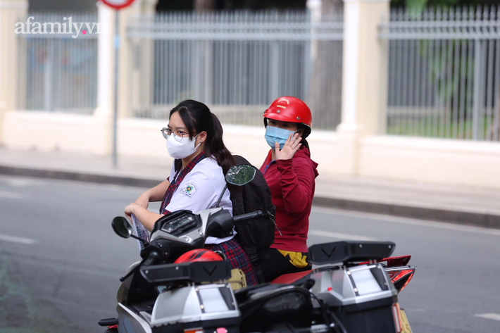 Điểm thi THPT Lê Quý Đôn, Quận 3 - nơi có thí sinh cách ly:  Tăng cường biện pháp phòng chống dịch - Ảnh 3.