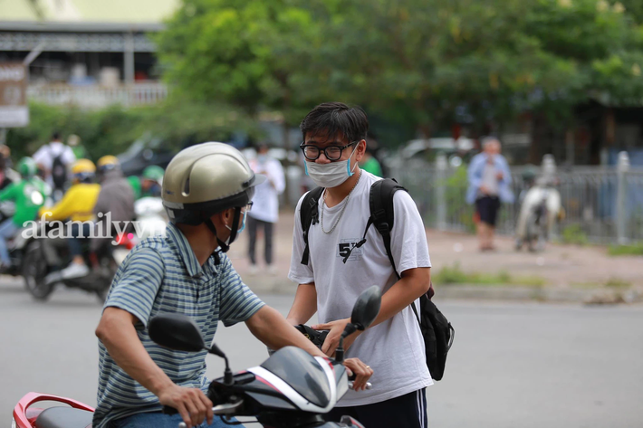 36 trường công bố ĐIỂM SÀN xét tuyển đại học 2021: Loạt ngành hot khối Kinh tế lấy điểm đầu vào chỉ từ 14 - Ảnh 1.