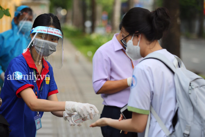 25 trường công bố ĐIỂM SÀN xét tuyển đại học 2021: Có trường ở Hà Nội lấy từ 16 điểm - Ảnh 1.