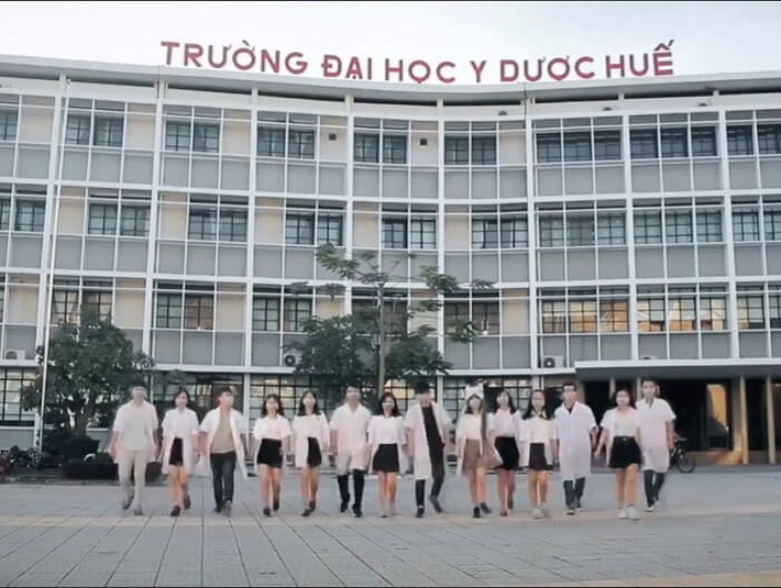 Học phí 30 trường đào tạo Y, Dược năm học 2021 - 2022: Thấp nhất  14,3 triệu đồng, cao nhất lên đến 220 triệu đồng/năm - Ảnh 2.