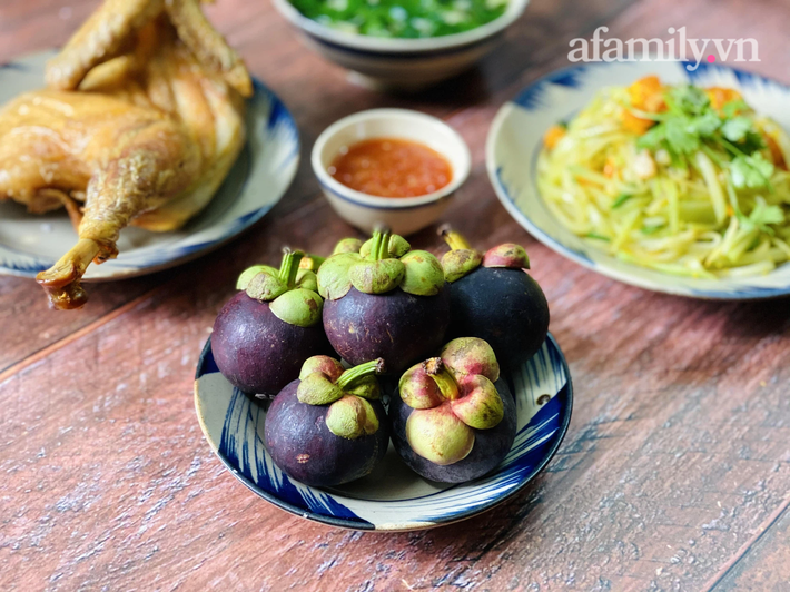 Mâm cơm mùa dịch chỉ 4 món đơn giản nấu nhanh nhưng đảm bảo ngon hết cỡ - Ảnh 8.