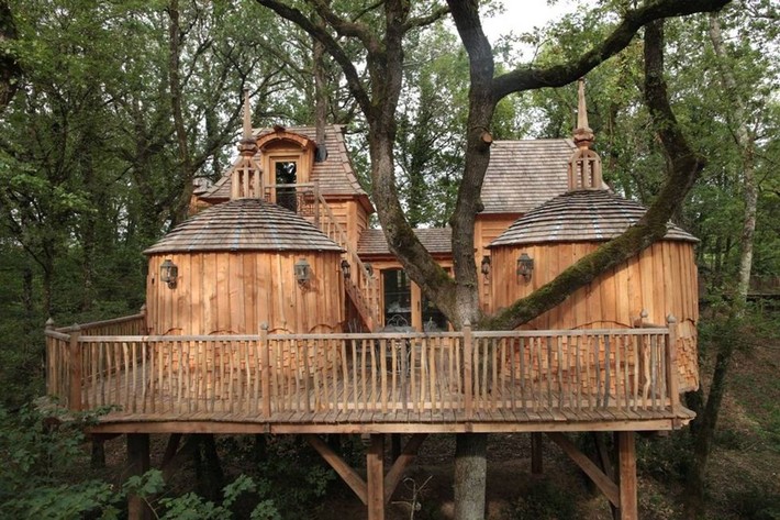 Những ngôi nhà trên cây tuyệt đẹp khiến bạn mộng mơ đến một cuộc sống chan hòa bên thiên nhiên - Ảnh 4.