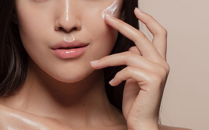 Nên chăm sóc da như thế nào mới “đúng cách”? - Ảnh 1.