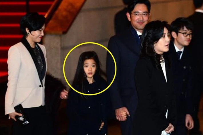 Miss Samsung: Over 1m7 tall, many times controversial about unbelievable simple style - Photo 3. Miss Samsung: Over 1m7 tall, many times controversial about unbelievable simple style - Photo 3.