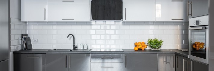 how-to-clean-stainless-steel-kitchen-kickboards-1546338743426313292399-1674786494879-16747864949671048971910-1674786922060-1674786922140232424802.jpg