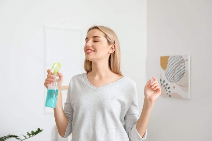 Làm thế nào để hương nước hoa thơm lâu hơn? - Ảnh 2. Làm thế nào để hương nước hoa thơm lâu hơn? - Ảnh 2.