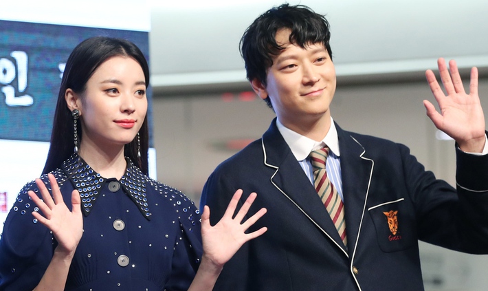 Kang Dong Won vướng tin tình ái với toàn mỹ nhân cực phẩm: Hẹn hò Rosé (BLACKPINK) kém 16 tuổi, rời bỏ công ty vì yêu Song Hye Kyo? - Ảnh 12.