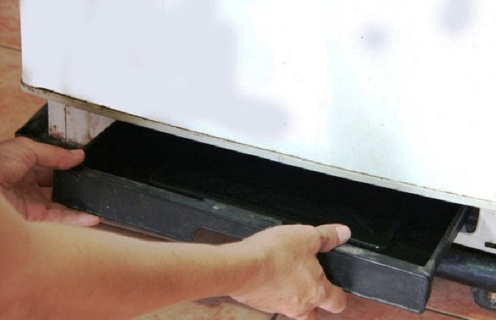 Chuyên gia tiết lộ bộ phận gây ra mùi khó chịu của tủ lạnh: Nằm ở vị trí hiểm ít ai nhìn thấy - Ảnh 4. Chuyên gia tiết lộ bộ phận gây ra mùi khó chịu của tủ lạnh: Nằm ở vị trí hiểm ít ai nhìn thấy - Ảnh 4.
